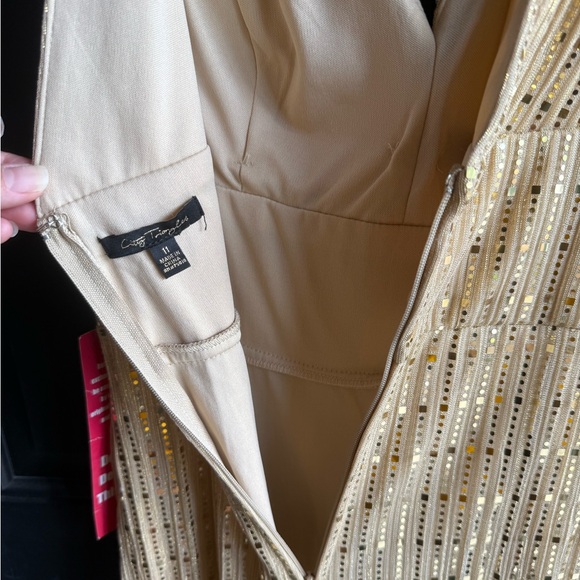City Triangles style 8216-XV7A jumpsuit. Sequins, glittery gold design. Size 11 - Picture 12 of 14